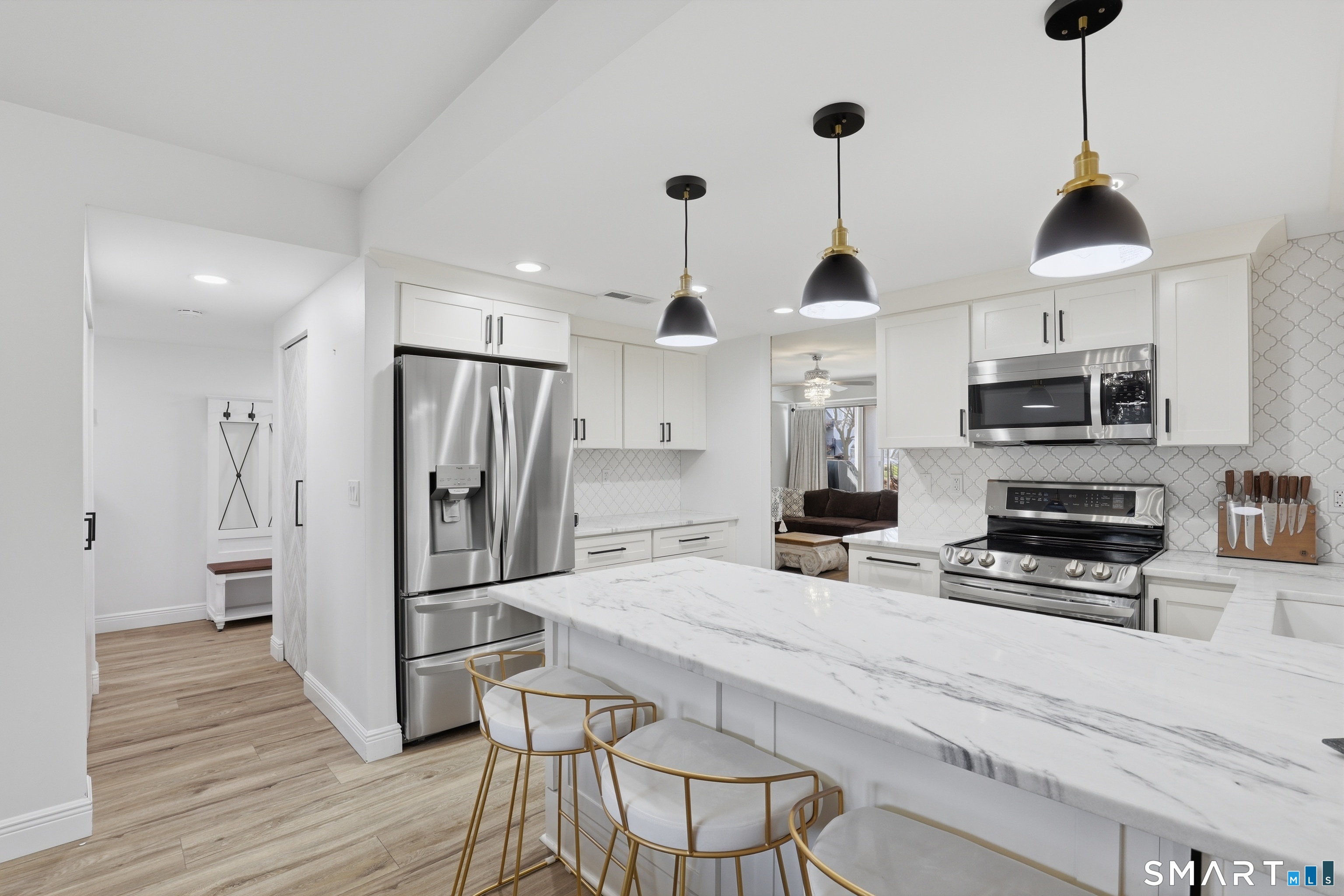 814 Popes Island Road 814