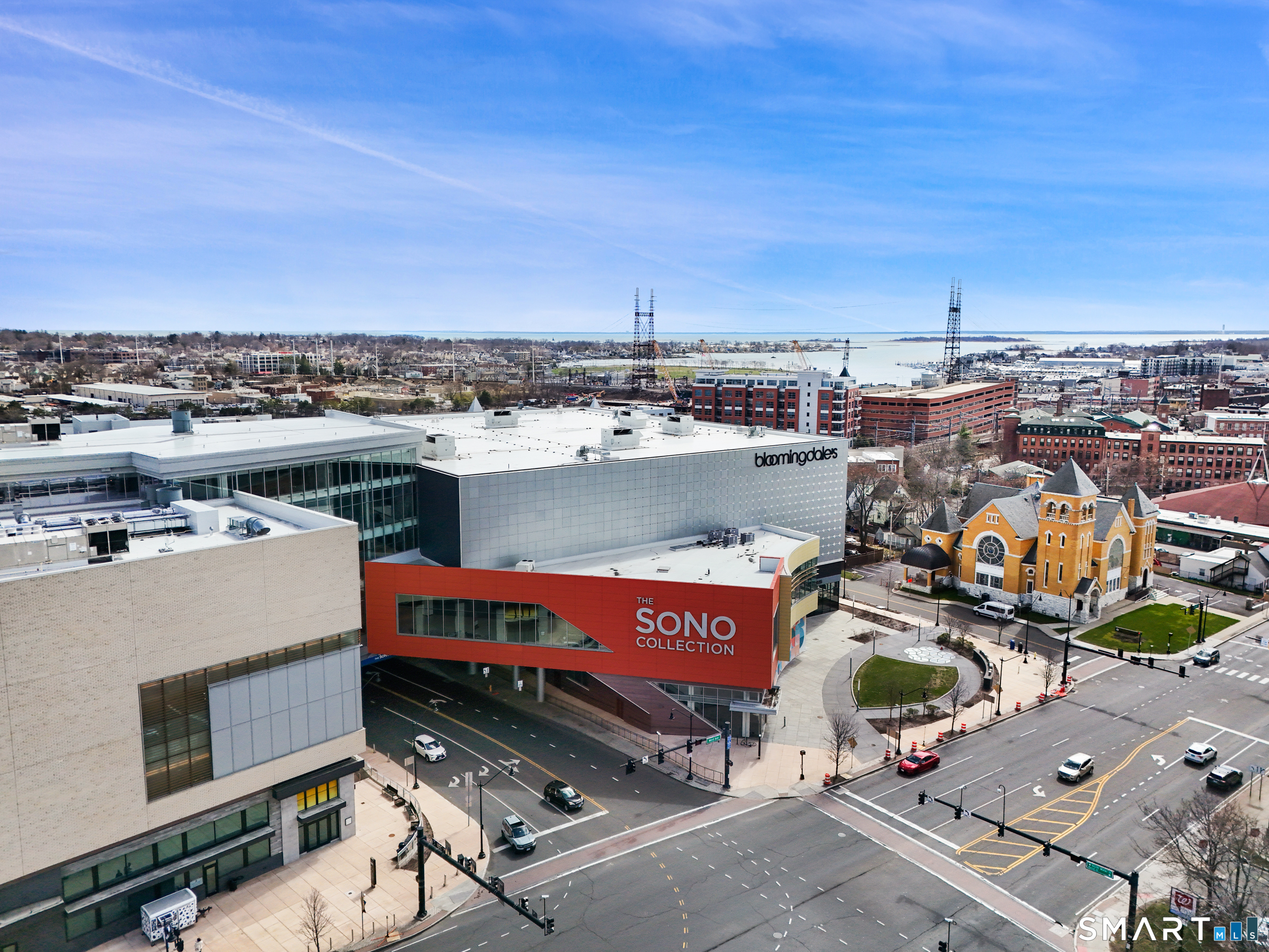 33 North Water Street 607