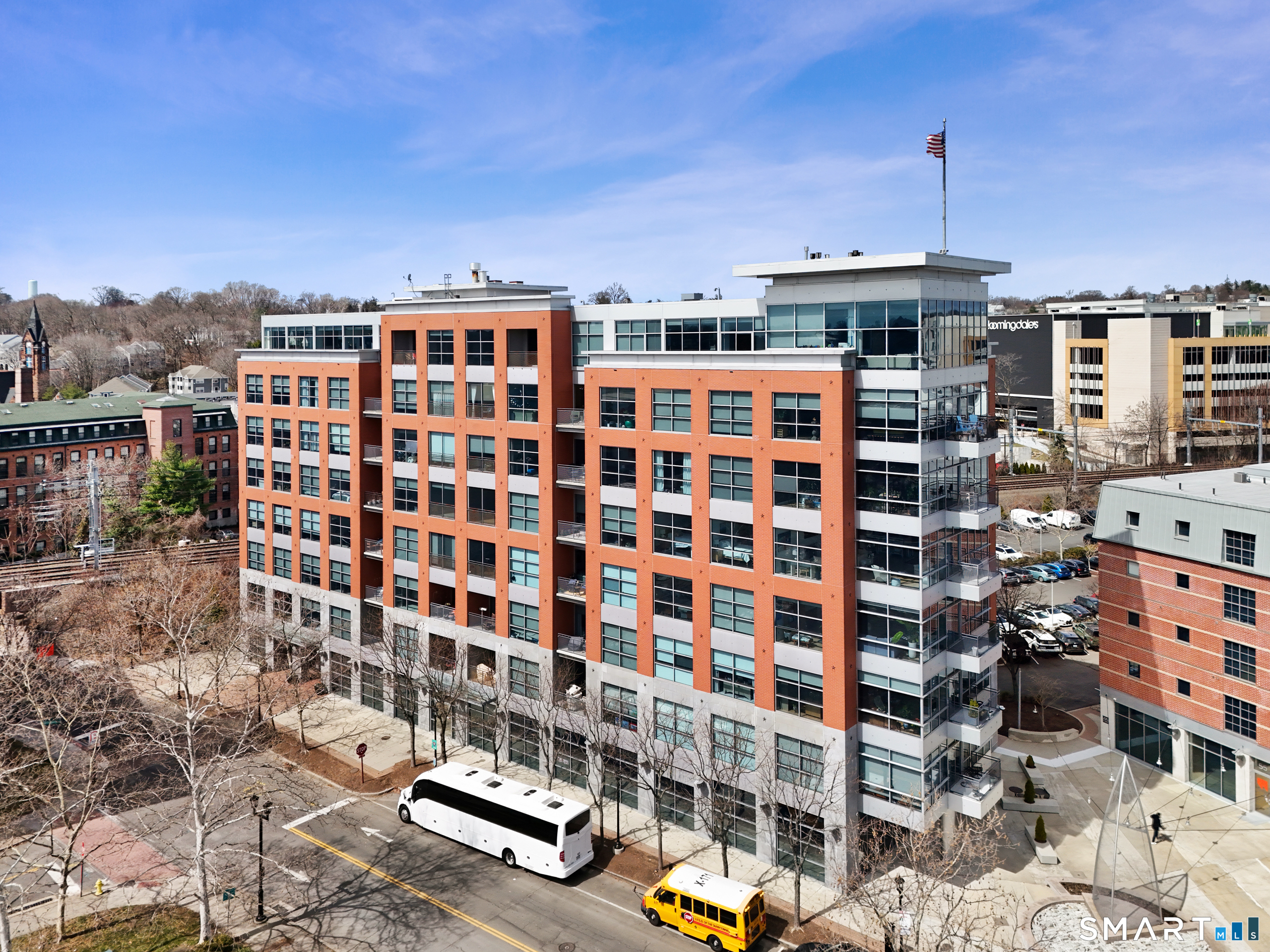 33 North Water Street 607