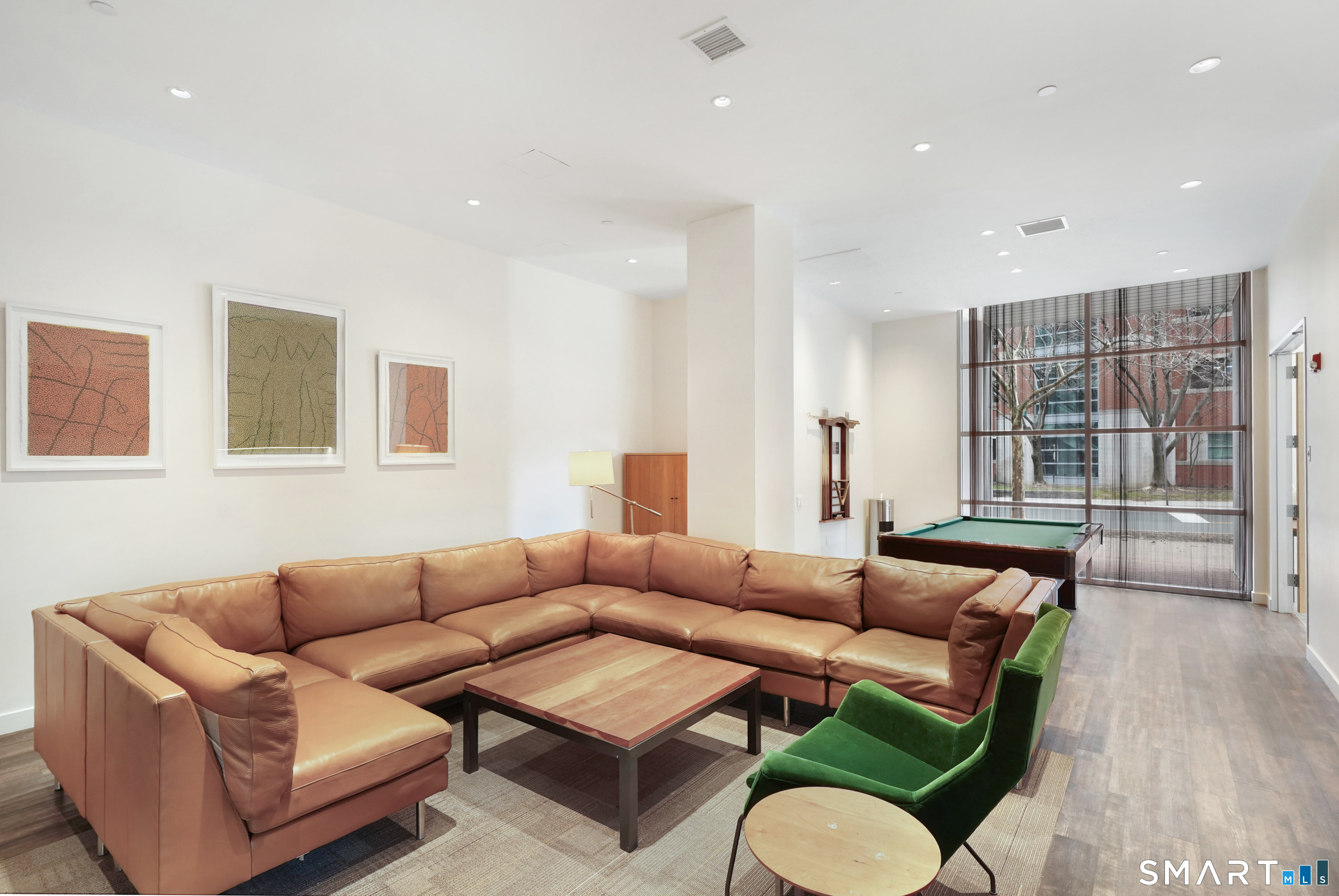 33 North Water Street 607