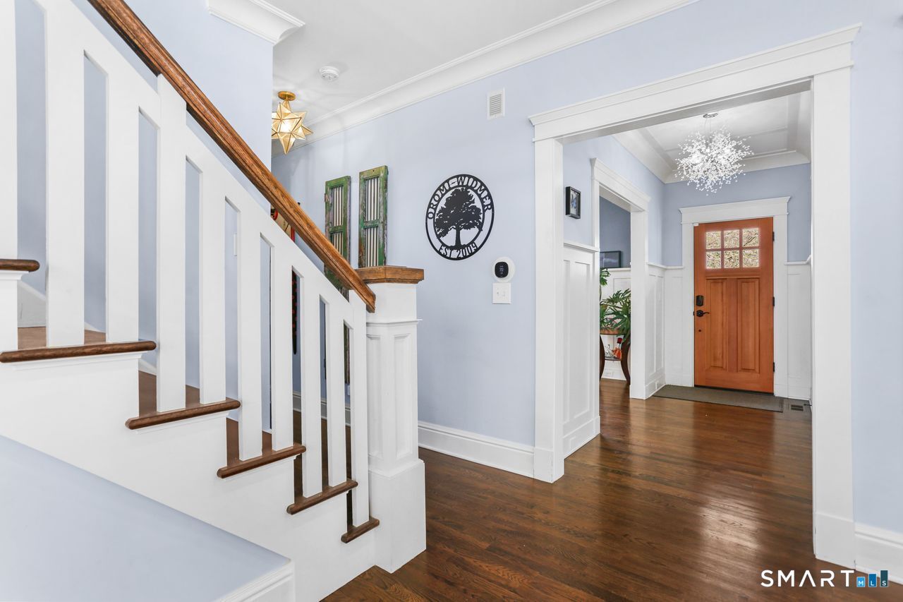 211 Lloyd Drive
