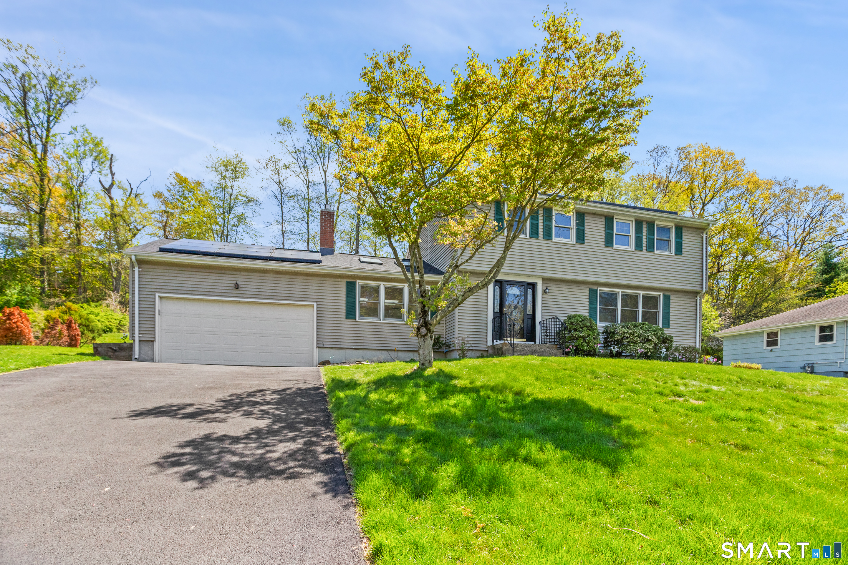 120 Braeside Drive