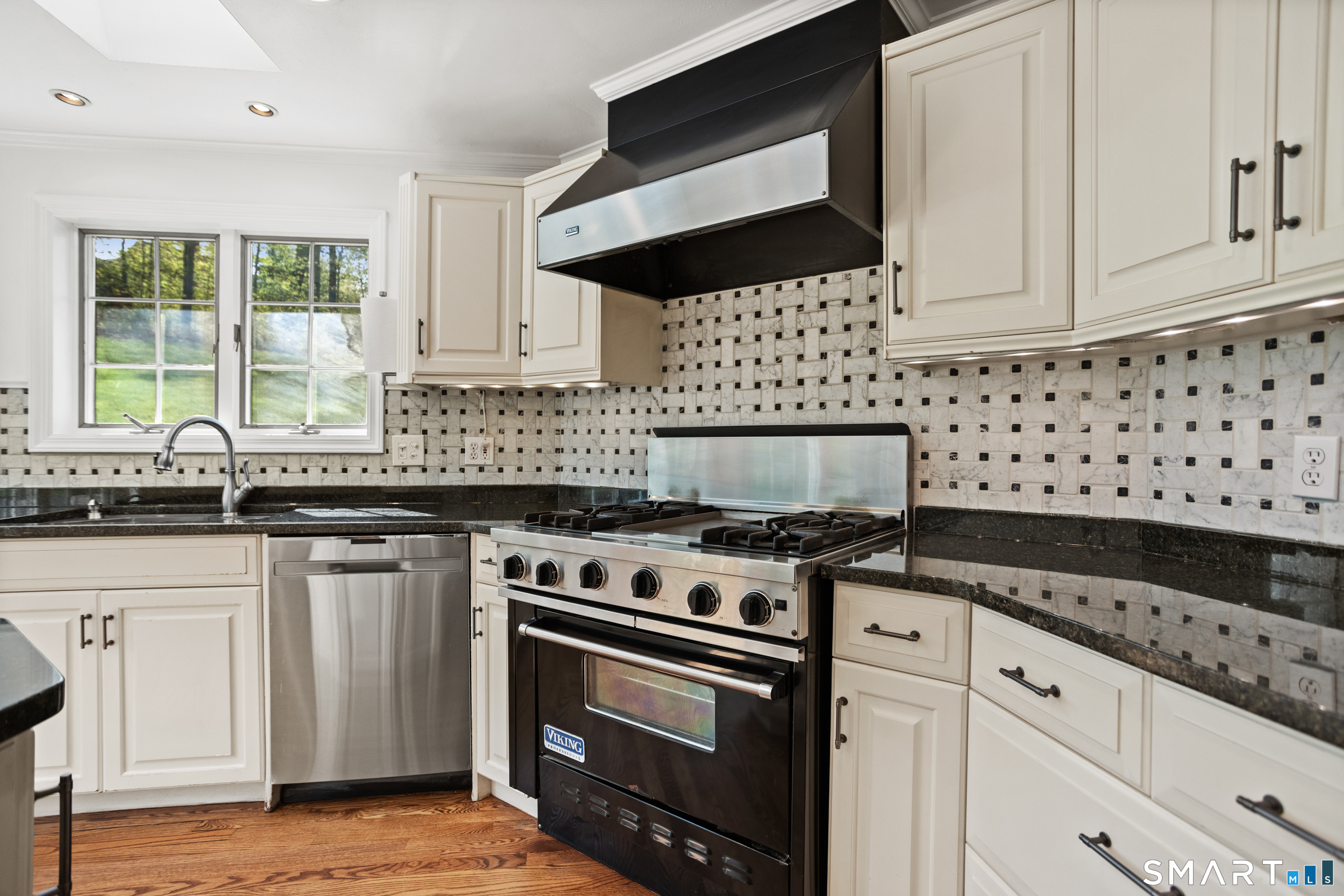 120 Braeside Drive