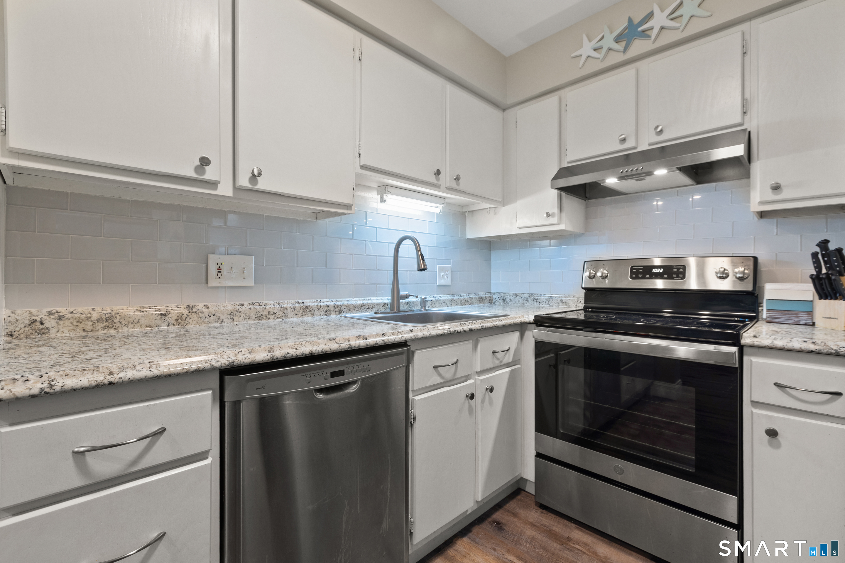 92 Limewood Avenue C4