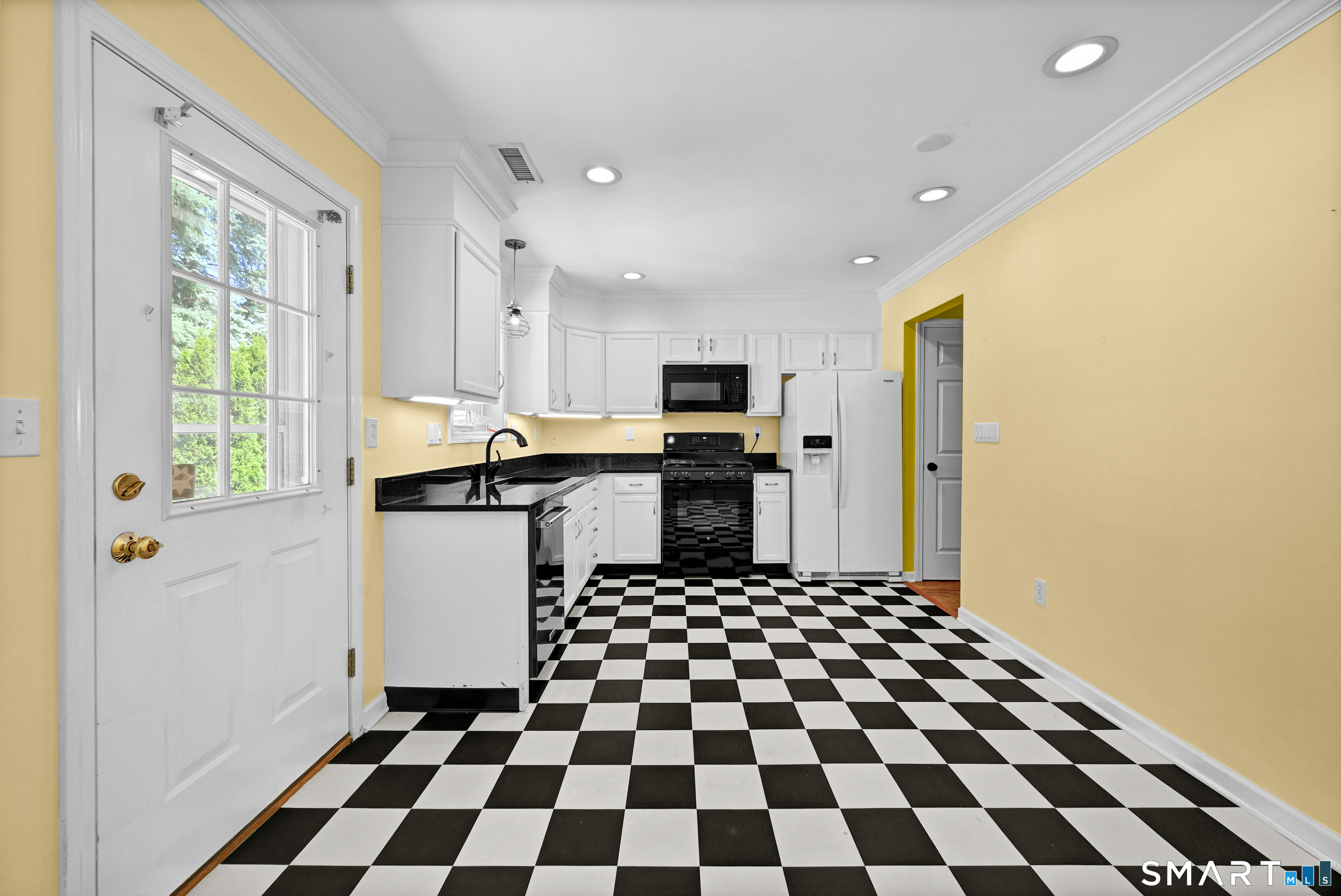 118 Gulf Street Unit: 21