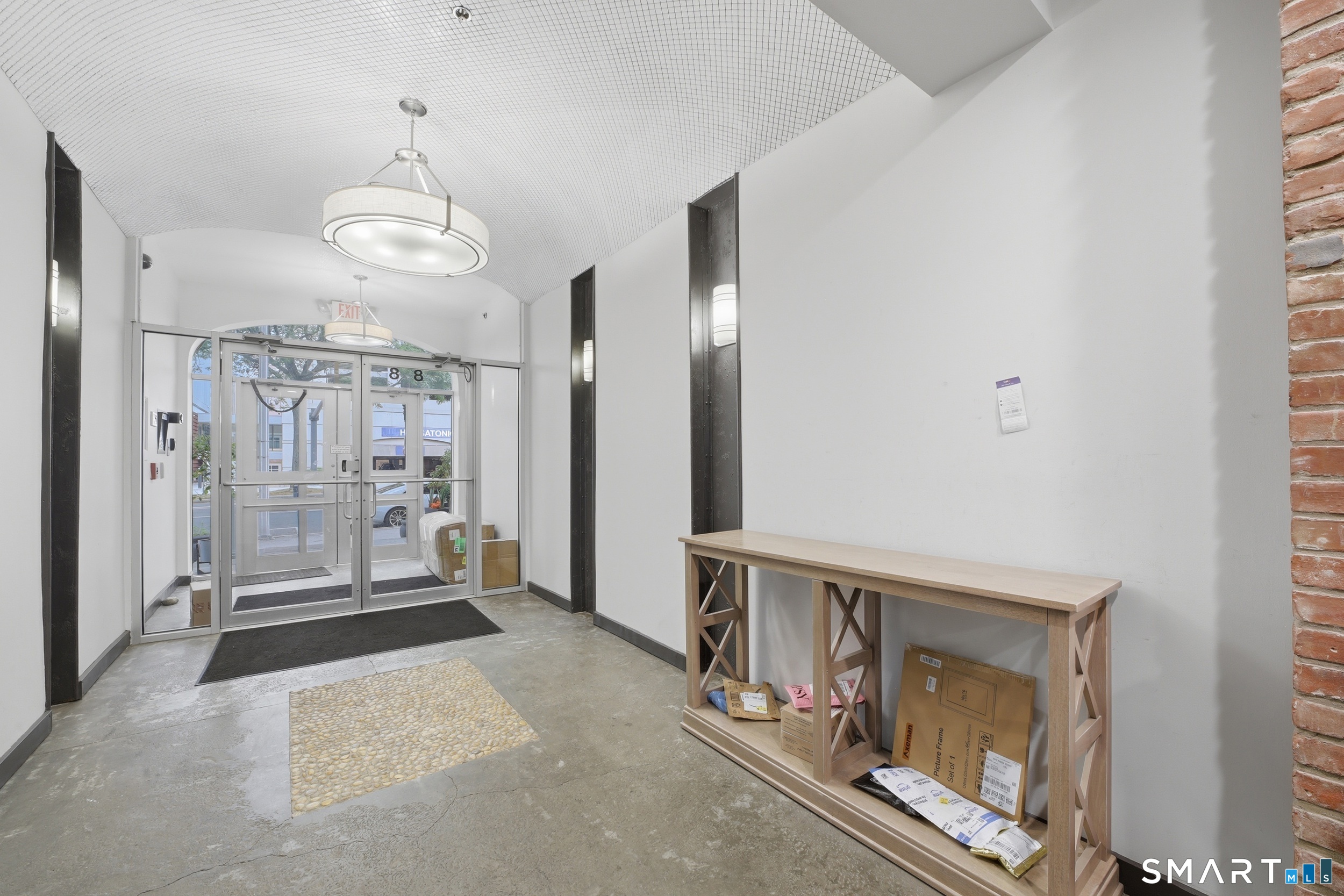 881 Lafayette Boulevard 5H