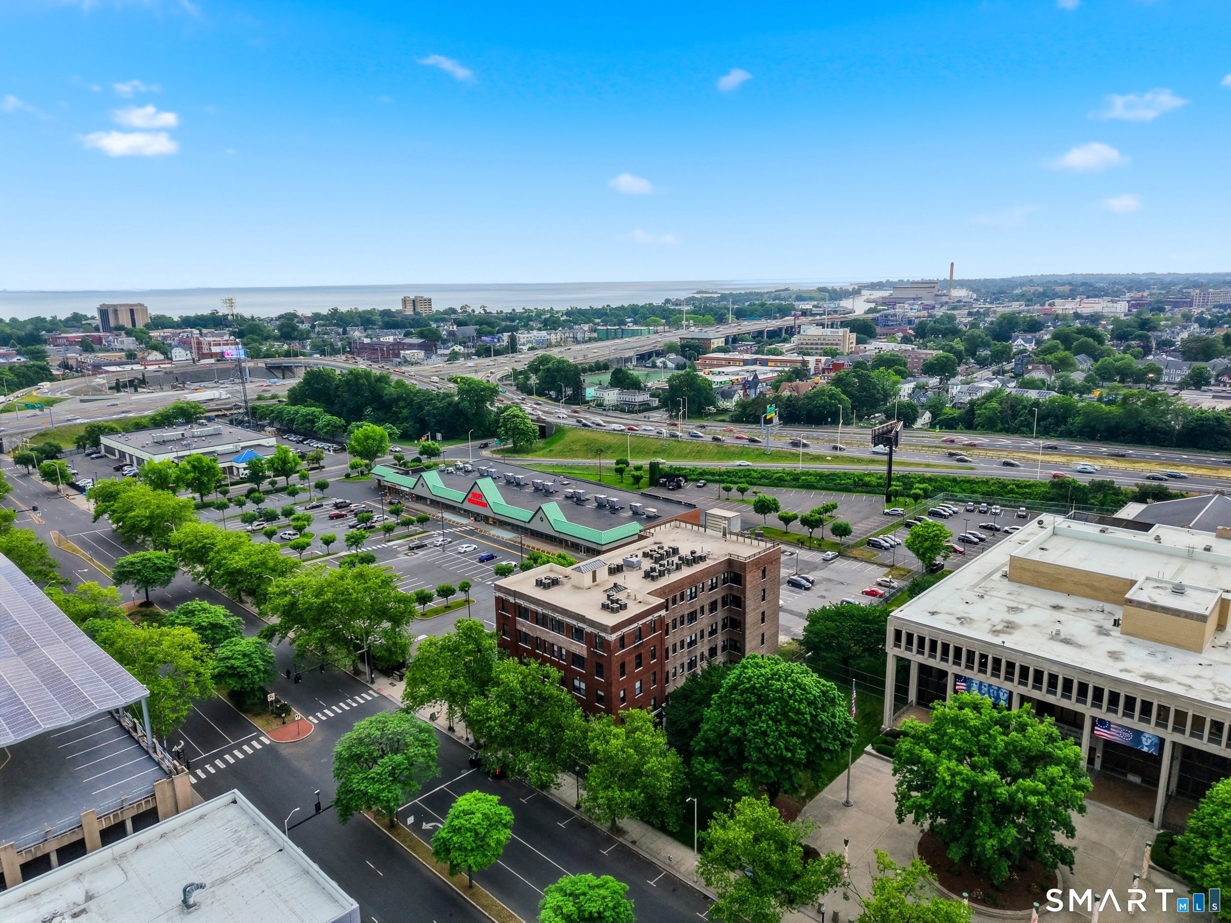 881 Lafayette Boulevard 5H