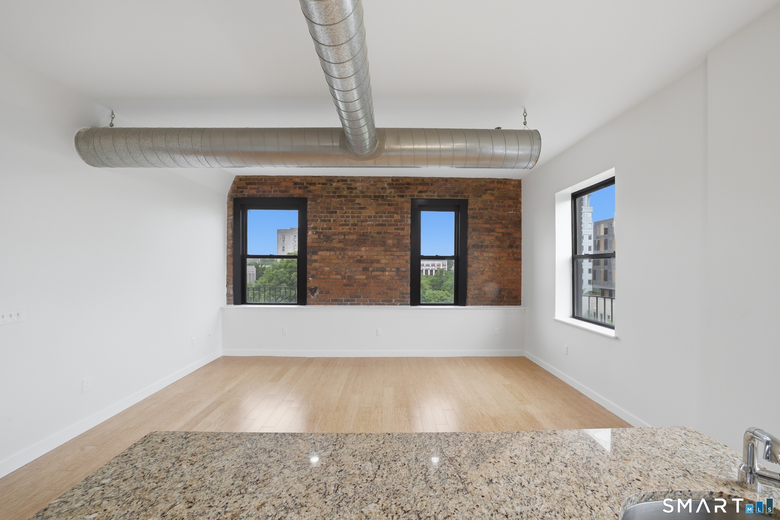 881 Lafayette Boulevard 5H
