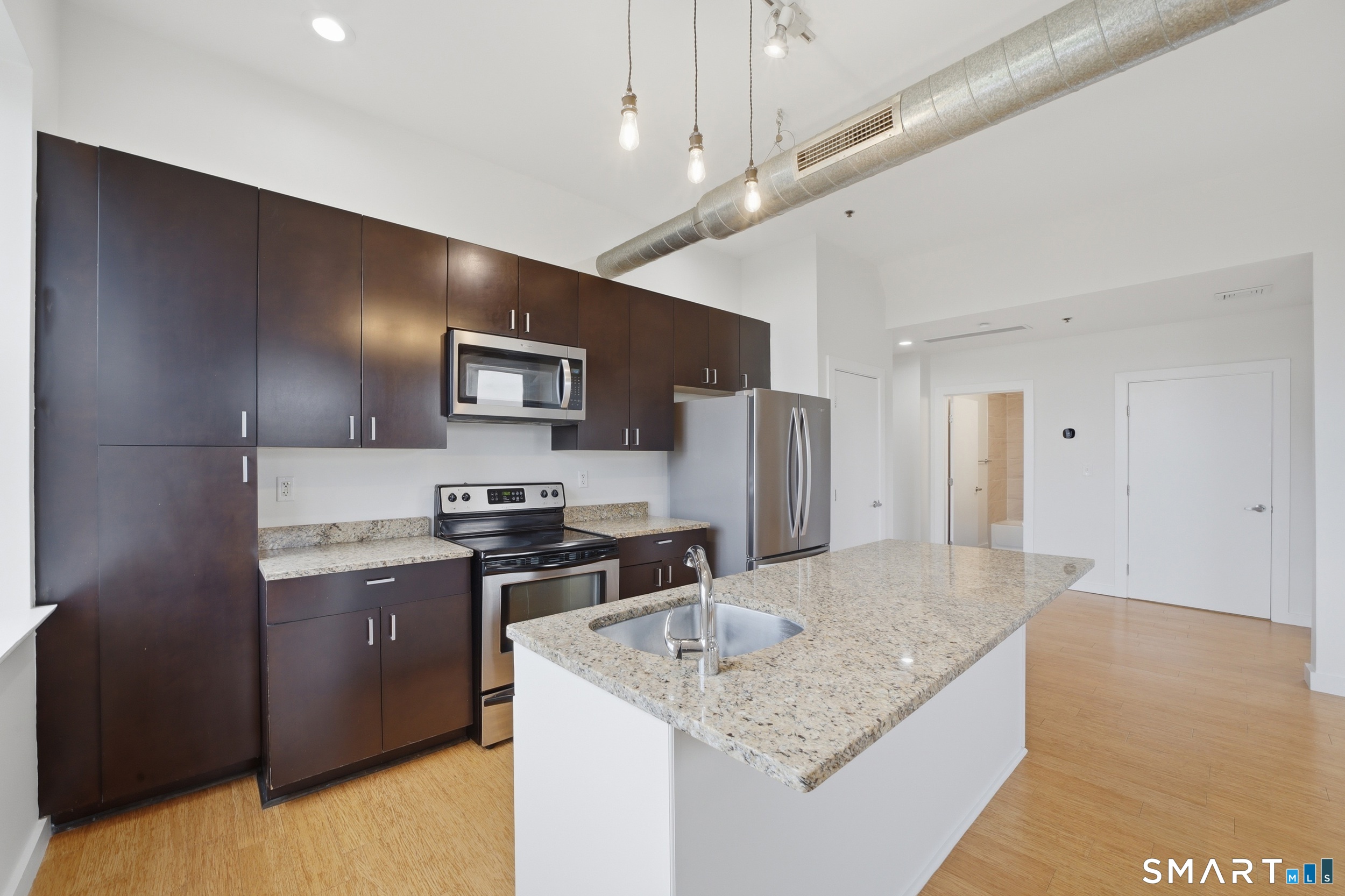 881 Lafayette Boulevard 5H