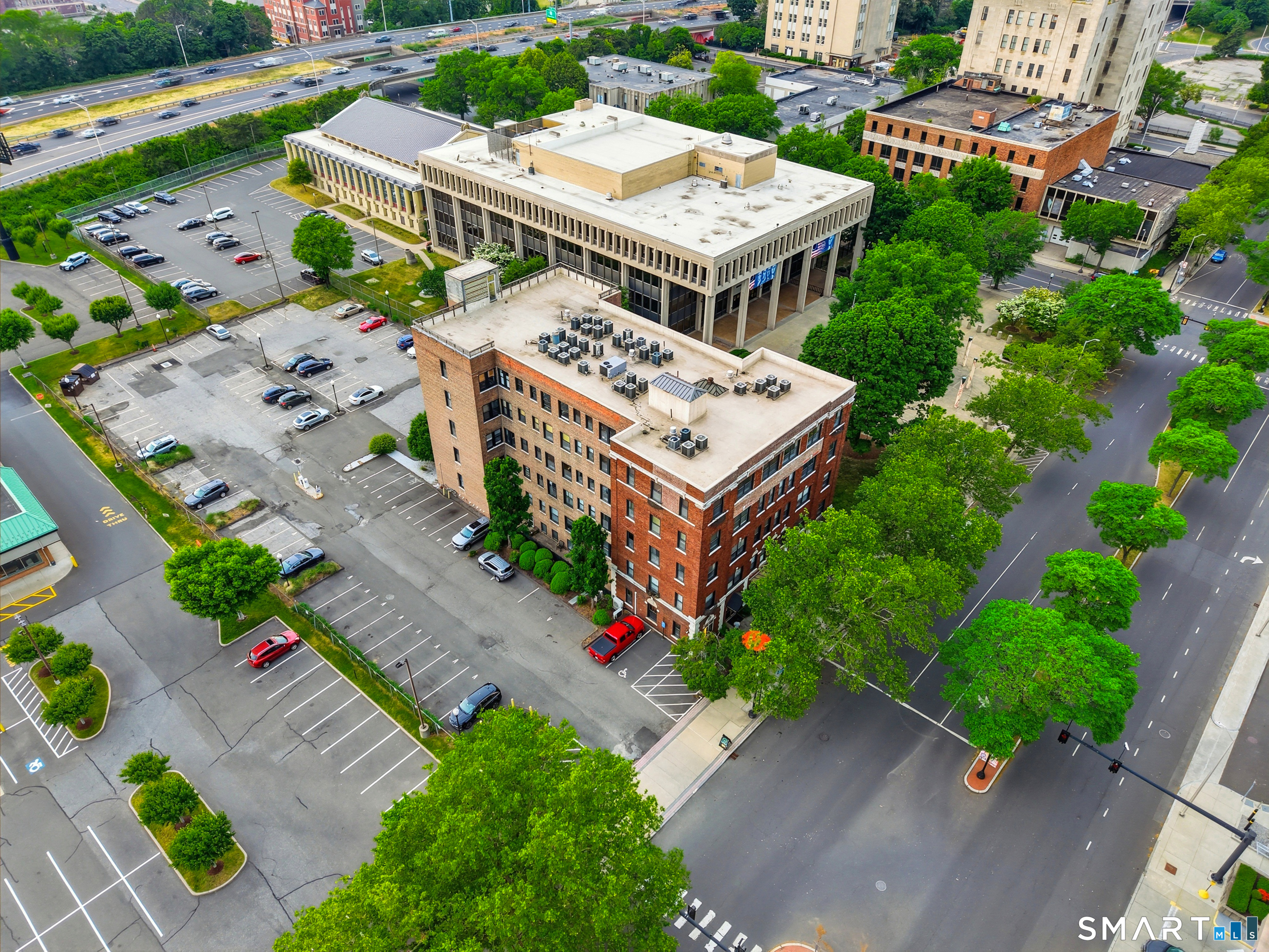 881 Lafayette Boulevard 5H