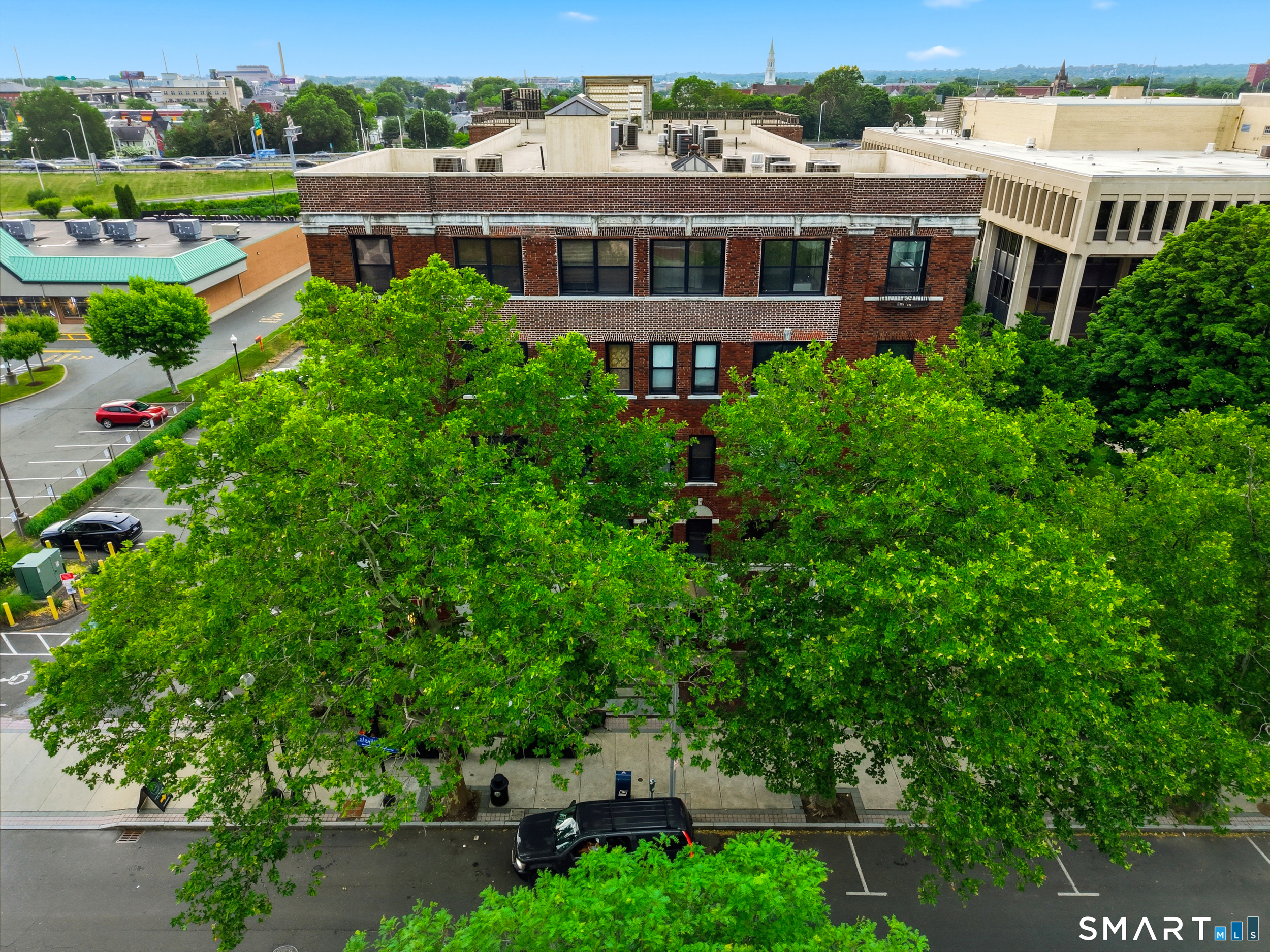 881 Lafayette Boulevard 5H