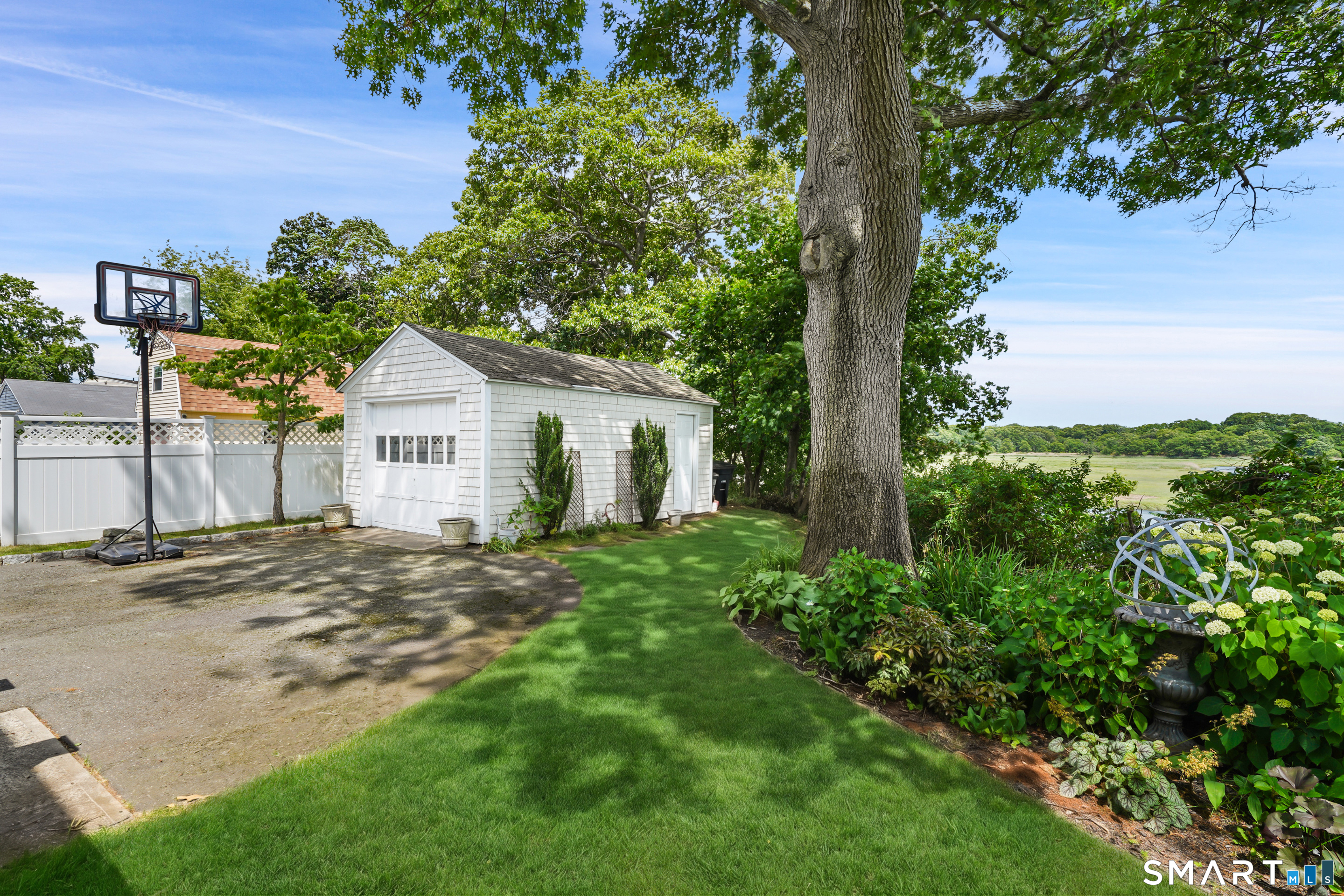 18 Sailors Lane