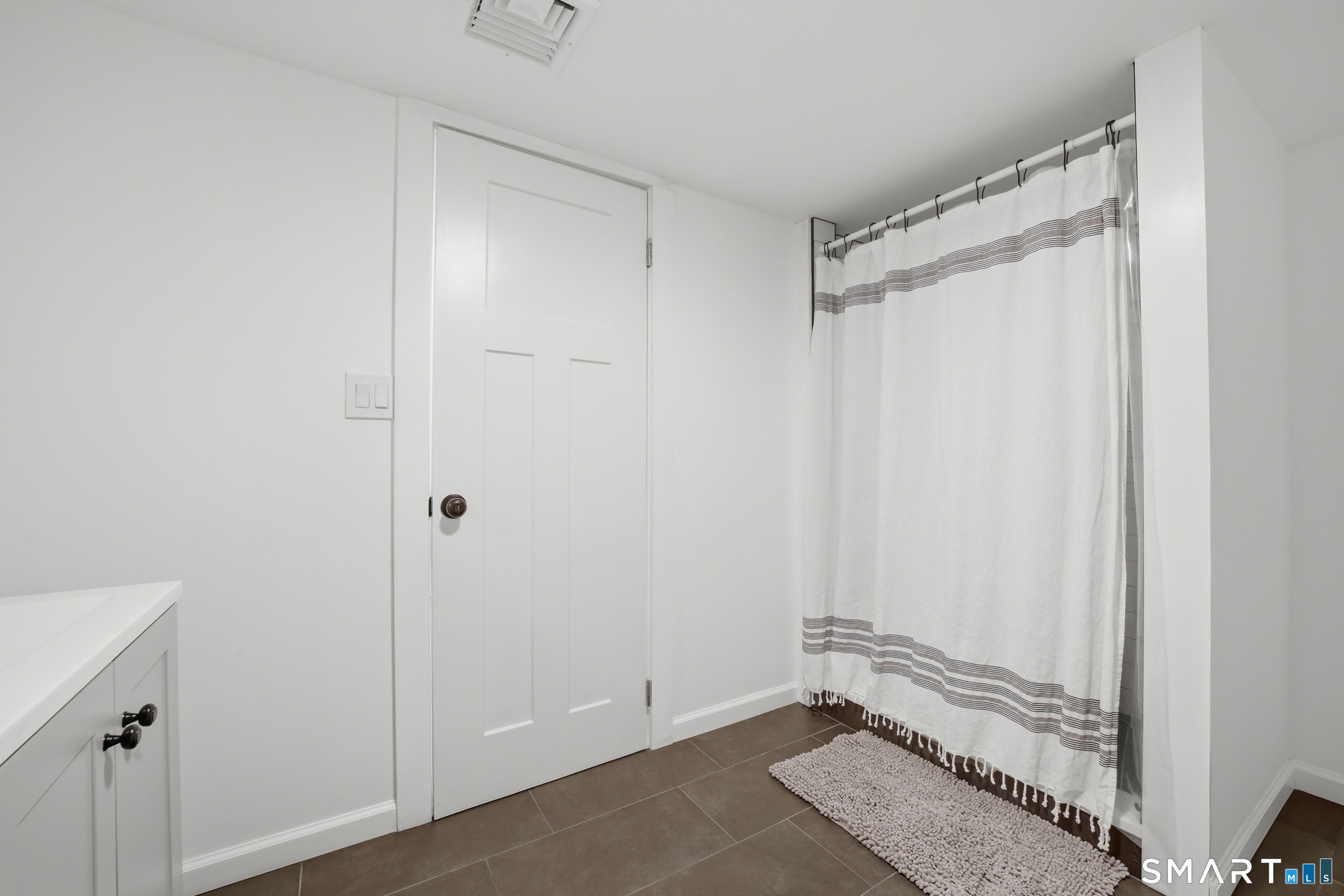 4117 Park Avenue