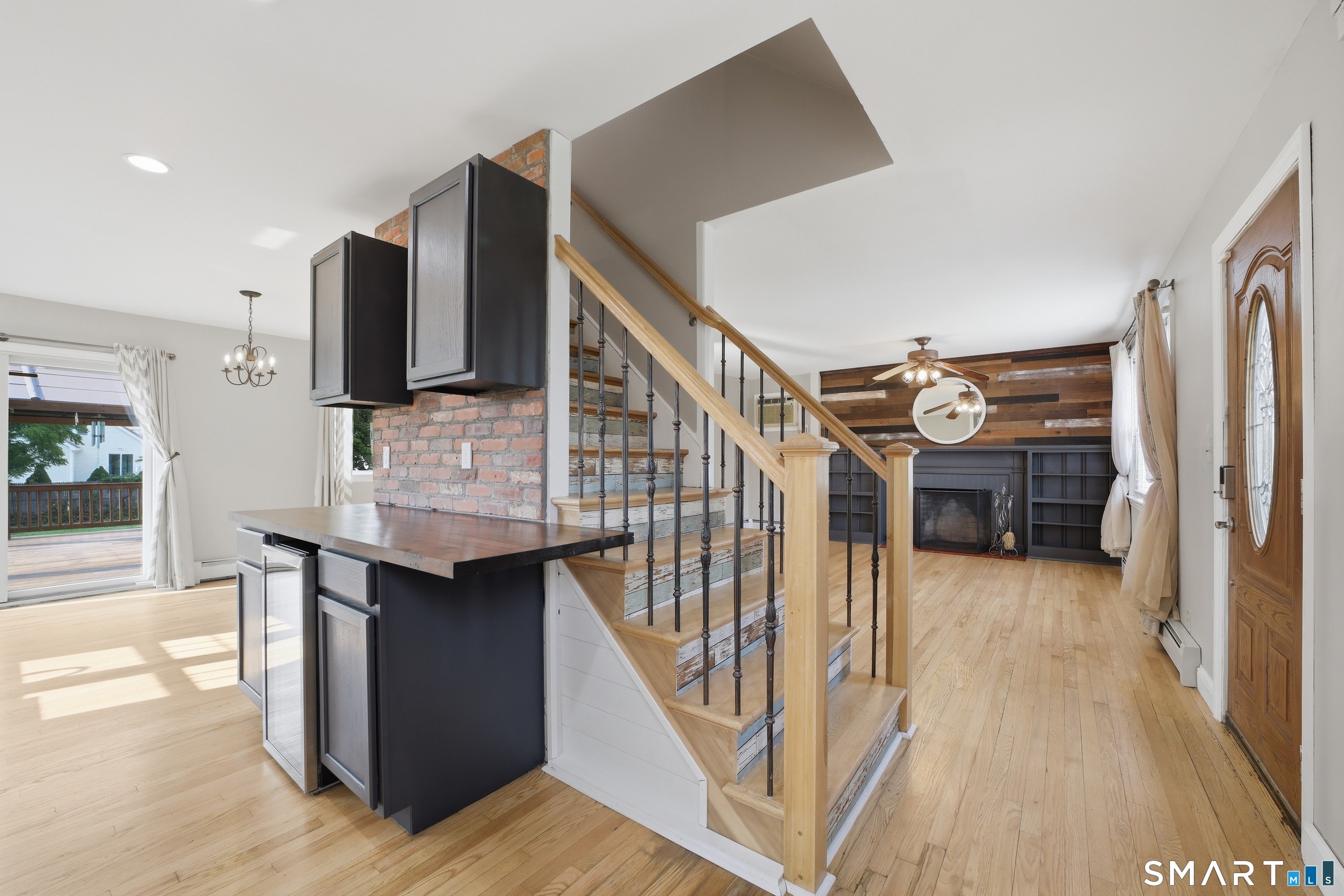 168 Kenwood Avenue