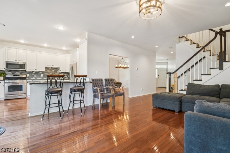 22 Pebble Beach Dr