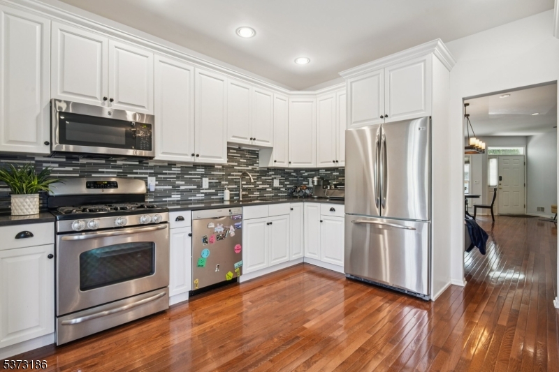 22 Pebble Beach Dr