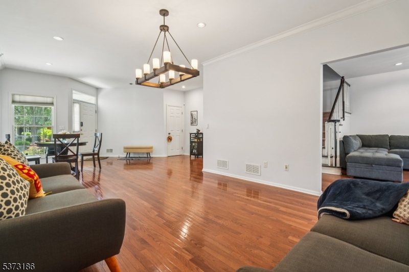 22 Pebble Beach Dr