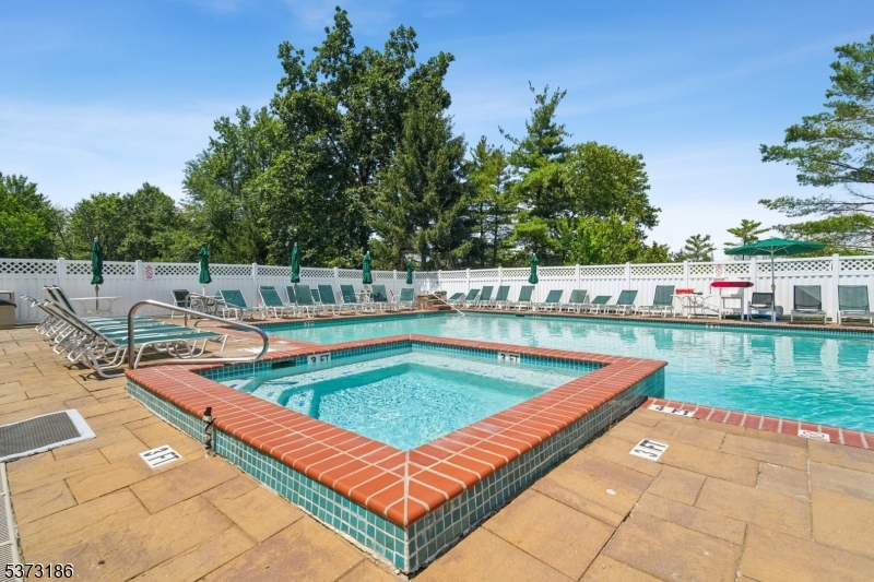22 Pebble Beach Dr