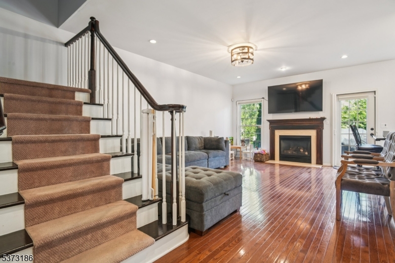 22 Pebble Beach Dr
