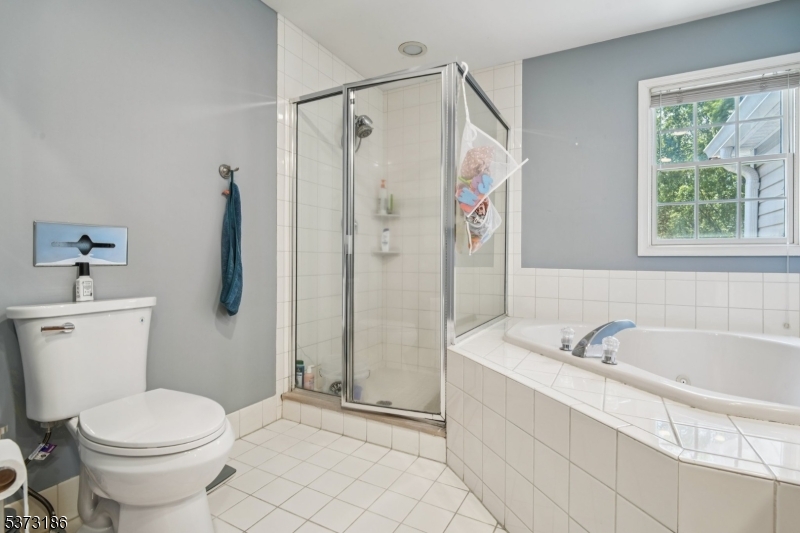 22 Pebble Beach Dr