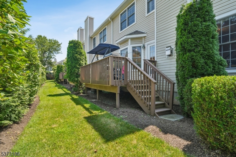 22 Pebble Beach Dr