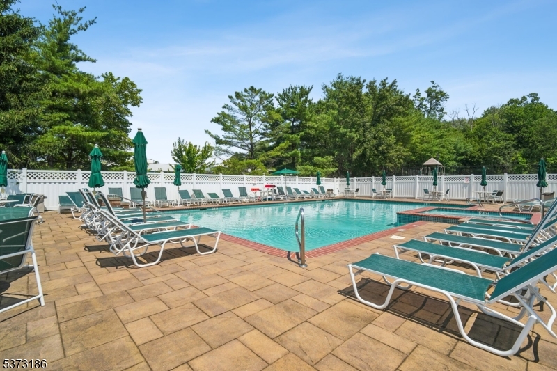 22 Pebble Beach Dr