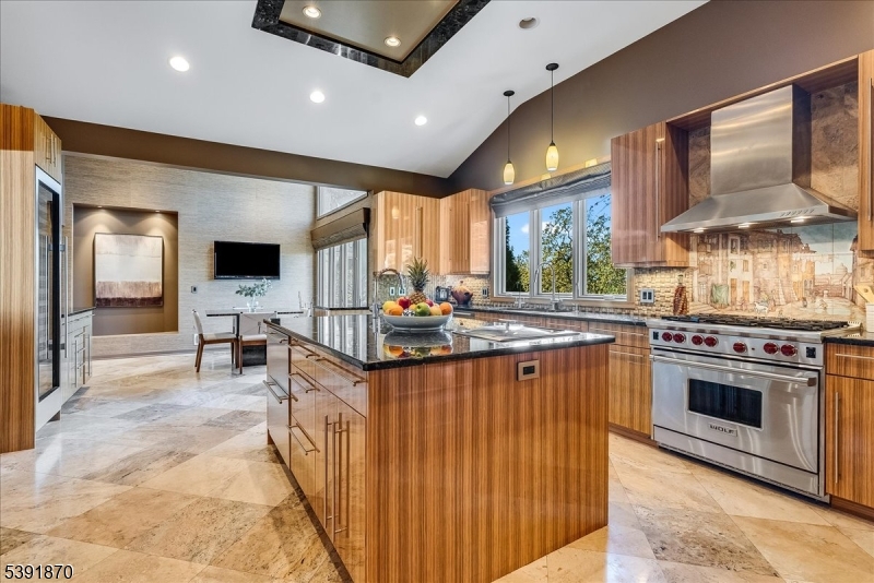 14 Putnam Rd