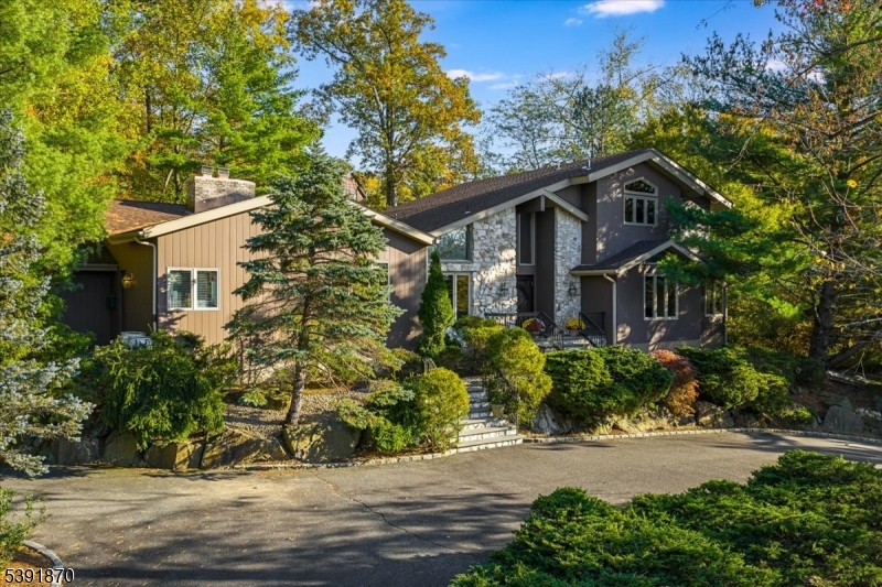 14 Putnam Rd