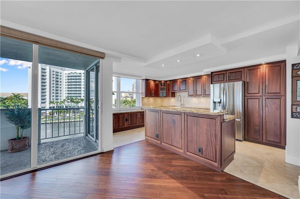 2800 E Sunrise Blvd Unit: 6A