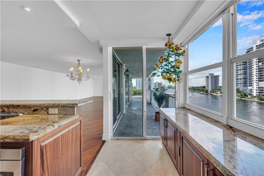 2800 E Sunrise Blvd Unit: 6A