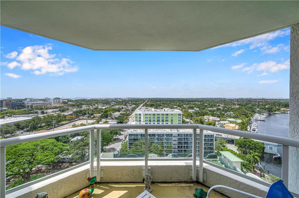 401 SW 4th Ave Unit: 1600