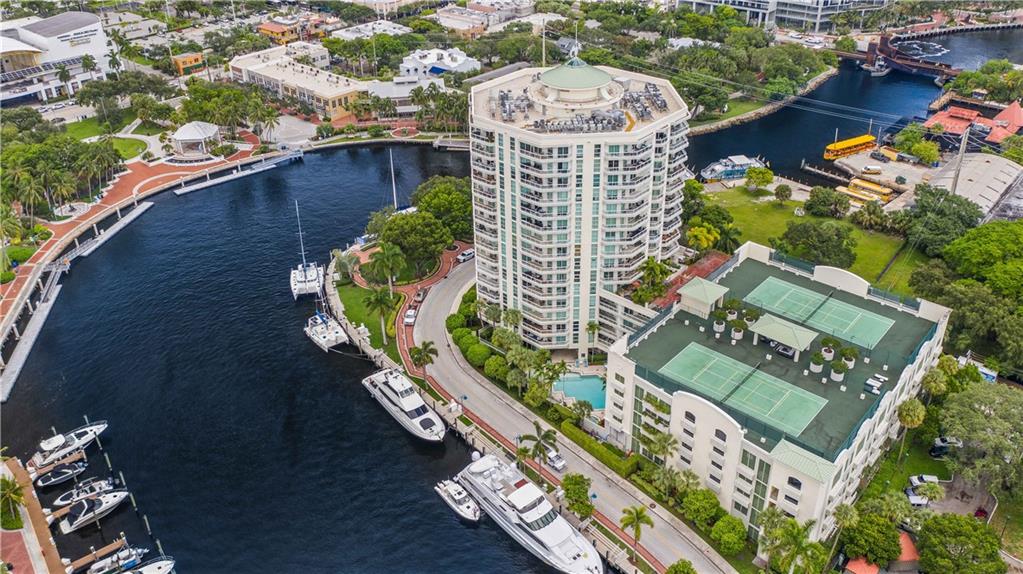 401 SW 4th Ave Unit: 1600