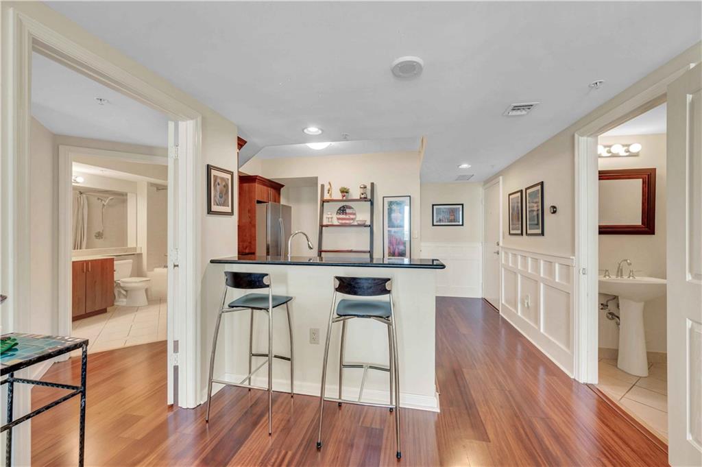 401 SW 4th Ave Unit: 1600