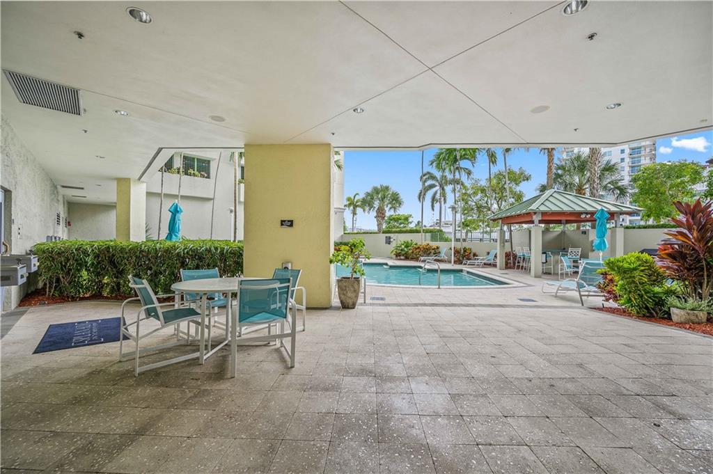 401 SW 4th Ave Unit: 1600