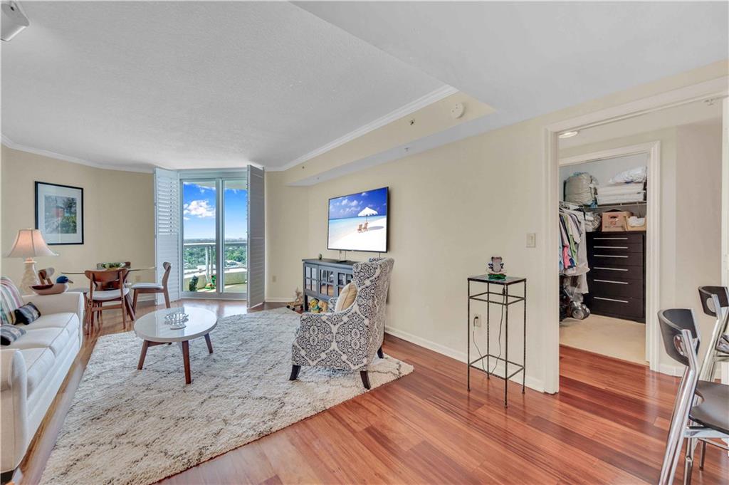 401 SW 4th Ave Unit: 1600