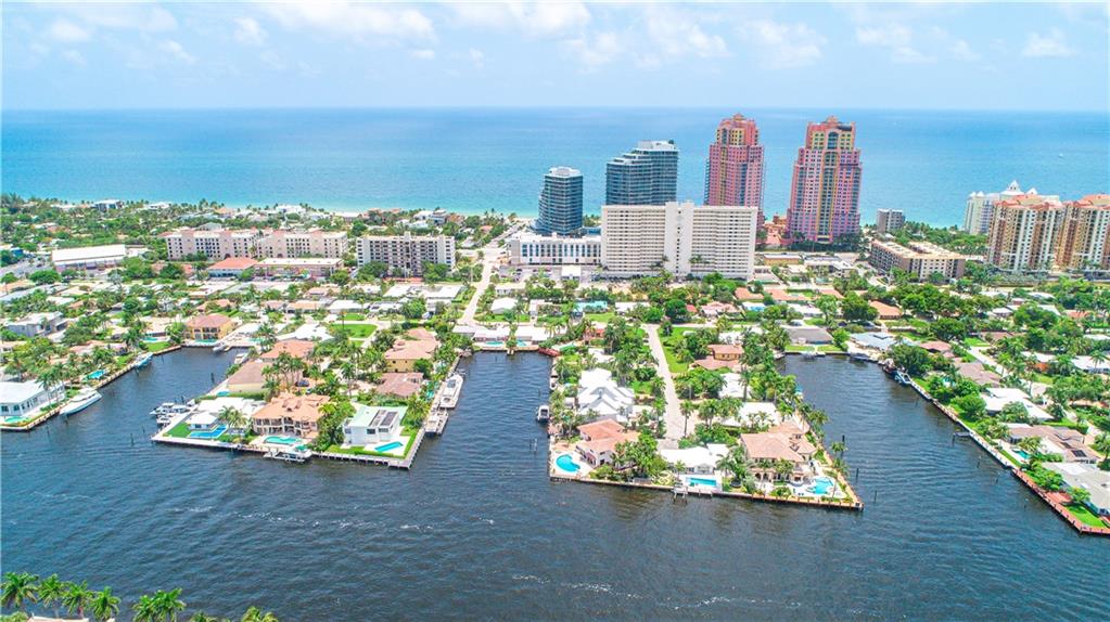 2200 NE 33rd Ave Unit: 6H