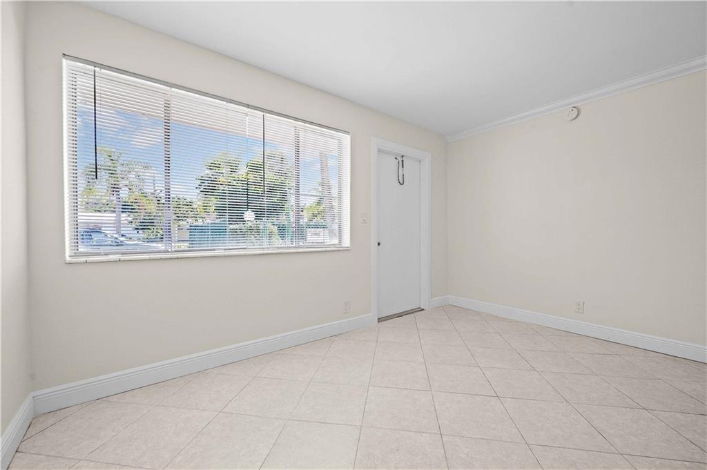 2175 NE 56th St Unit: 110