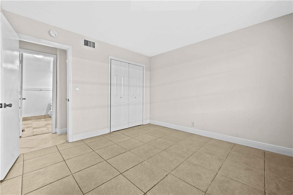 2175 NE 56th St Unit: 110