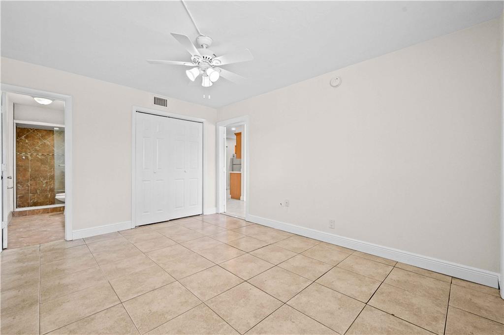 2175 NE 56th St Unit: 110