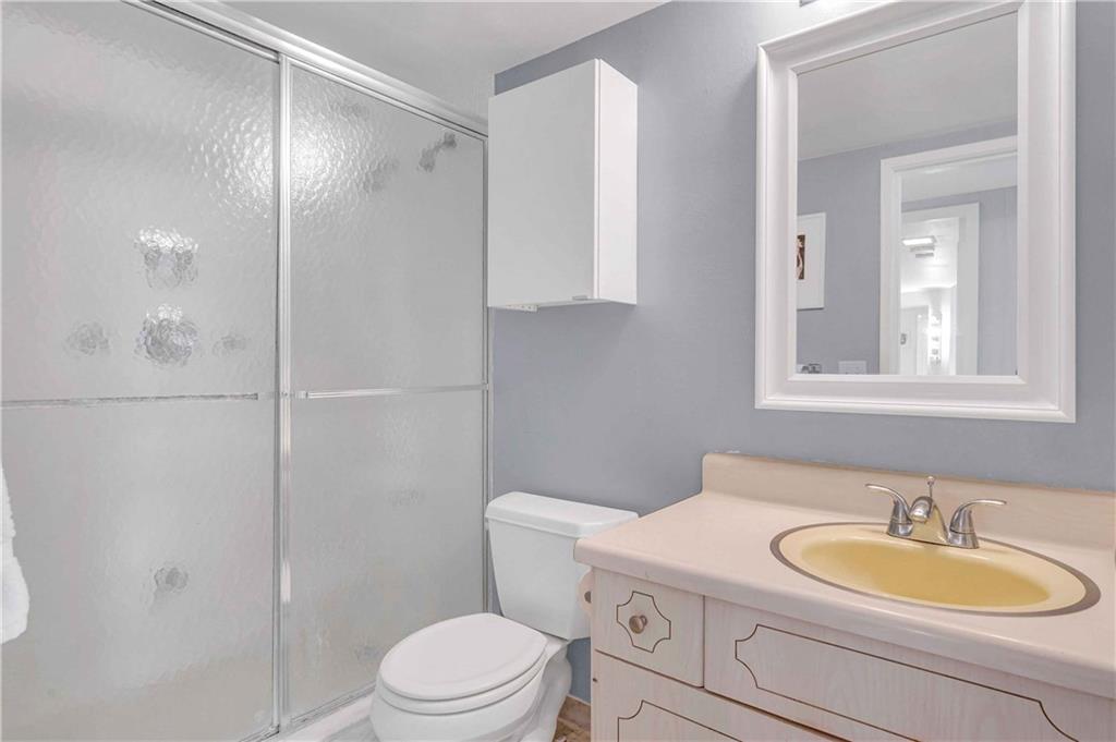 3000 Holiday Dr Unit: 705