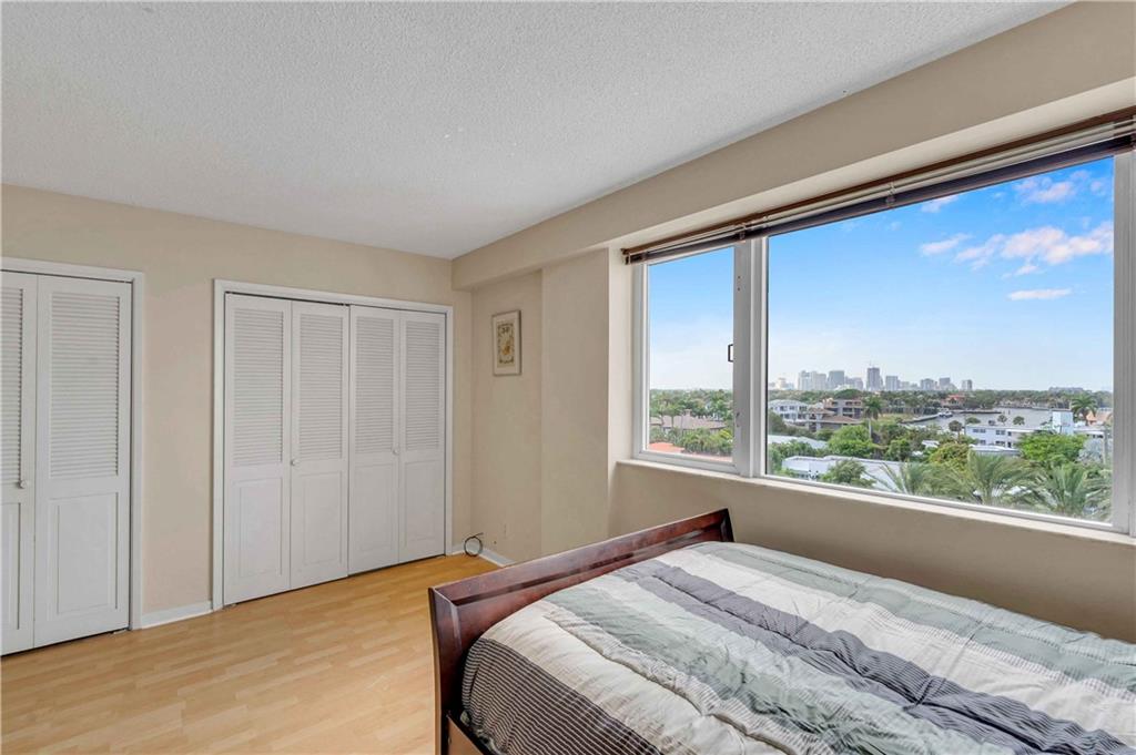 3000 Holiday Dr Unit: 705