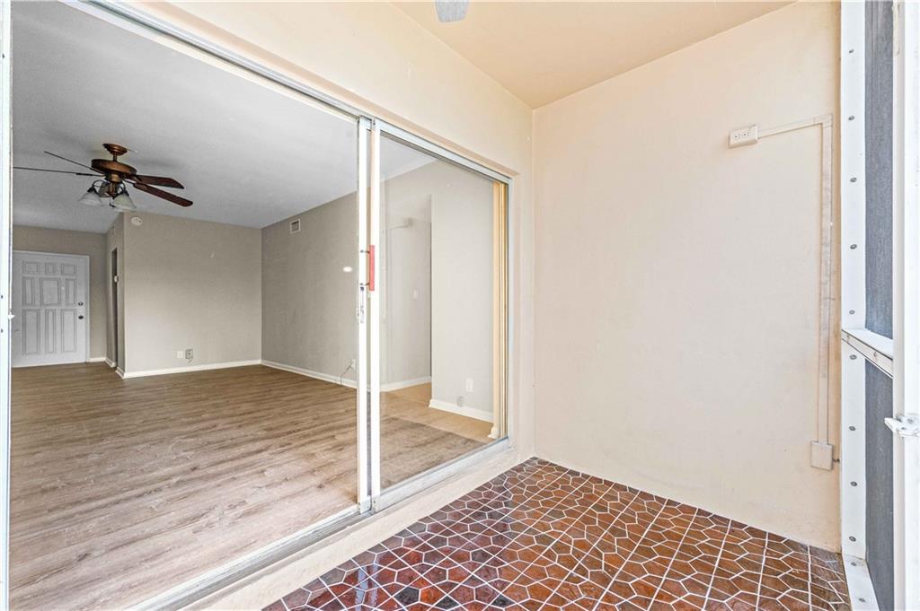 1510 SE 15th St Unit: 106