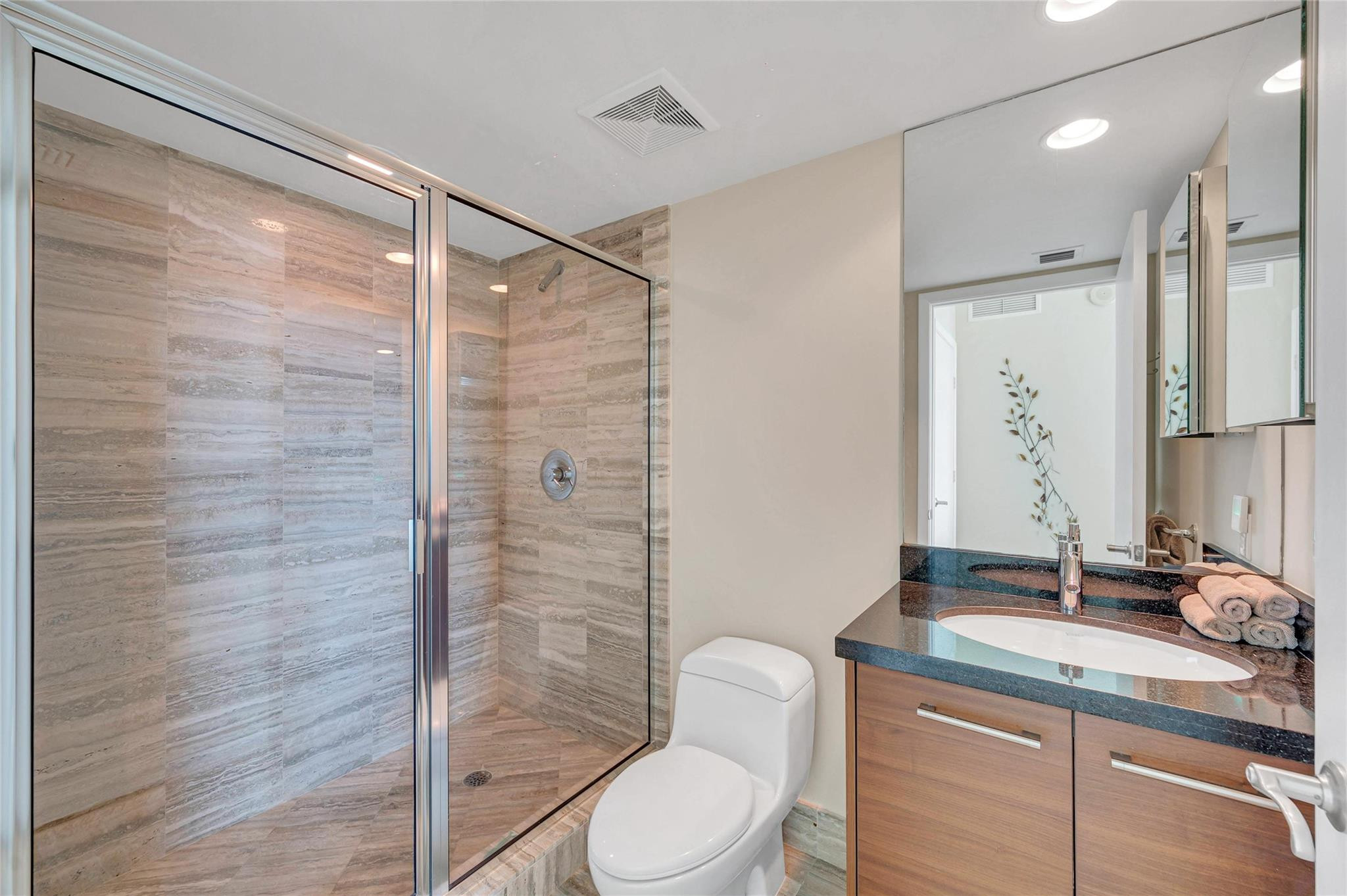 101 S Fort Lauderdale Beach Blvd Unit: 1001