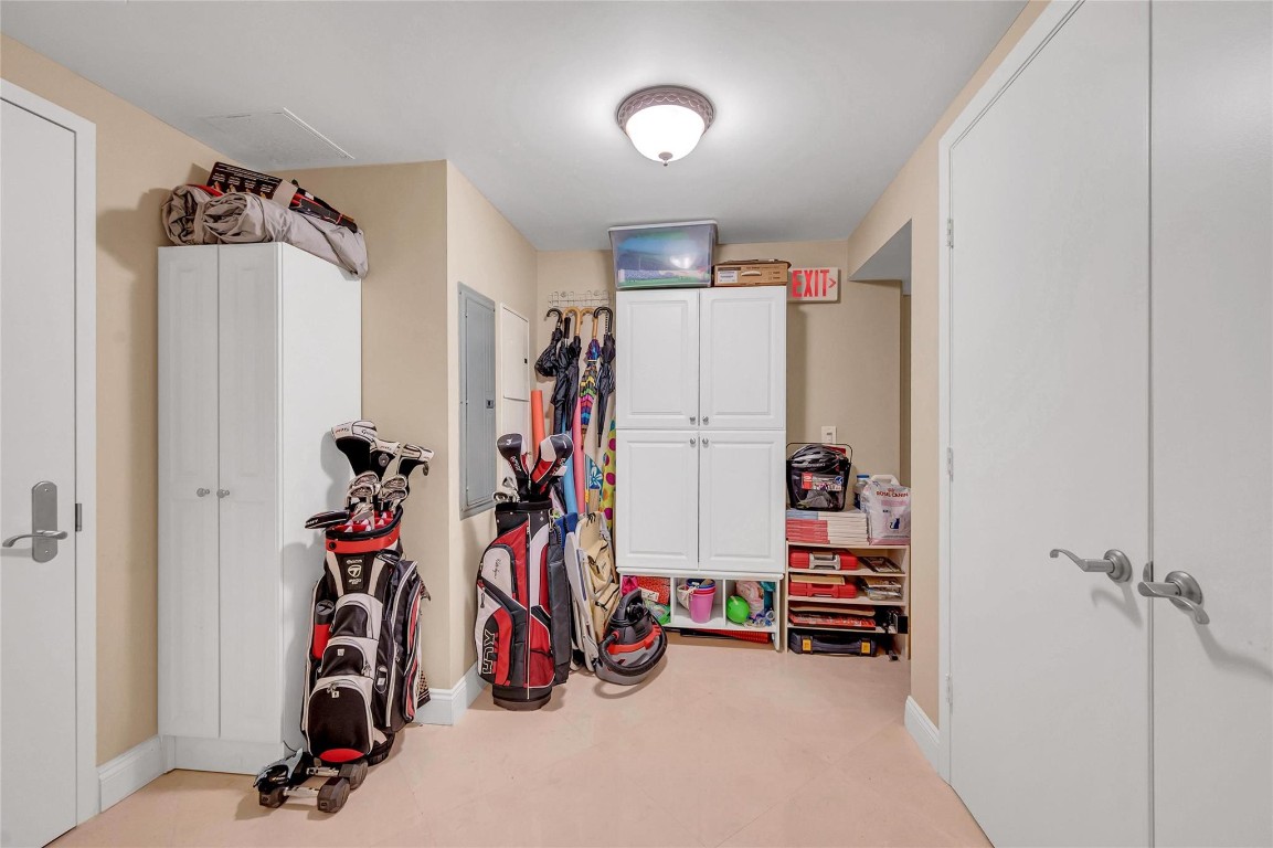 101 S Fort Lauderdale Beach Blvd Unit: 1001