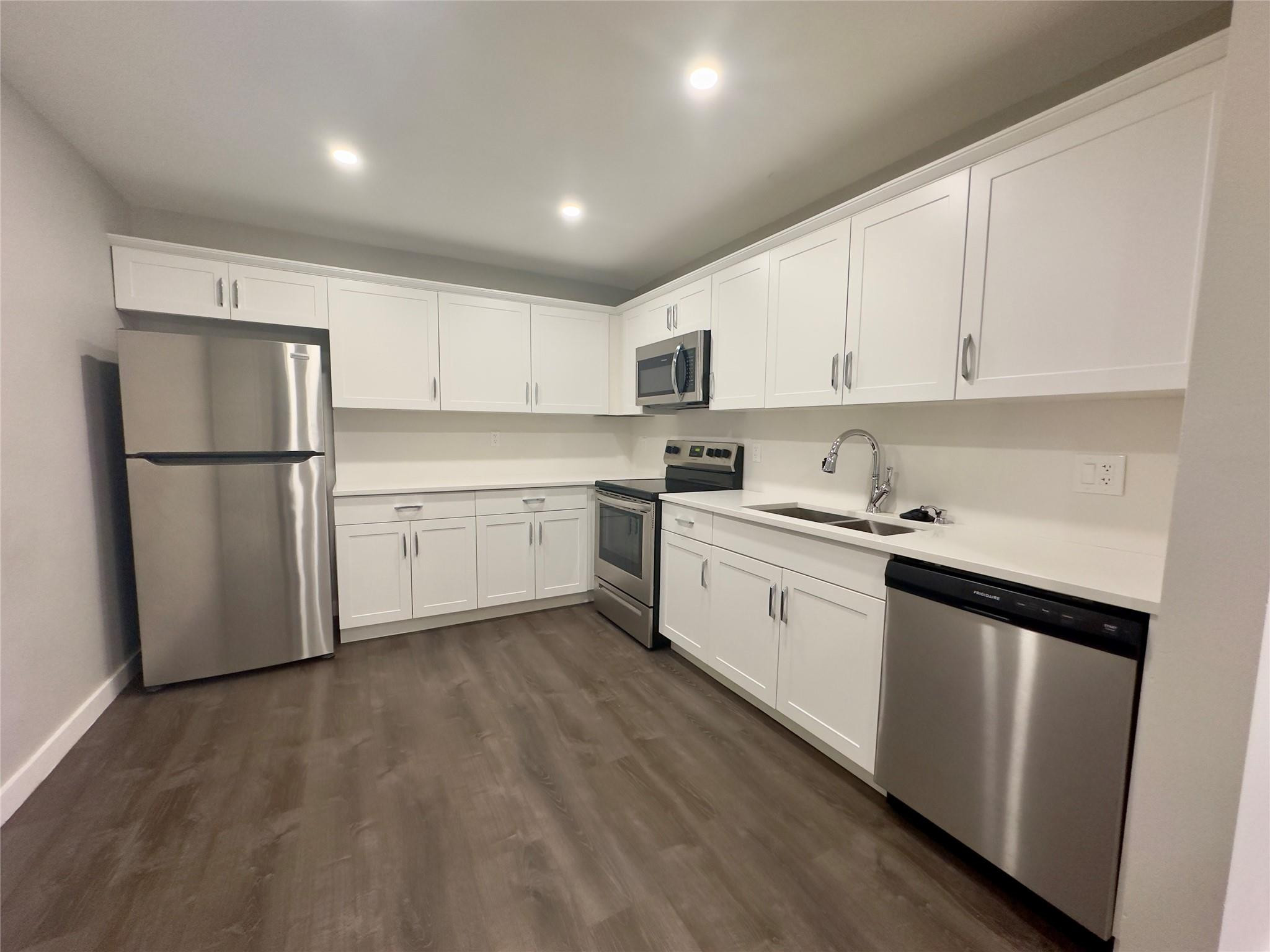 401 SE 14th St Unit: A