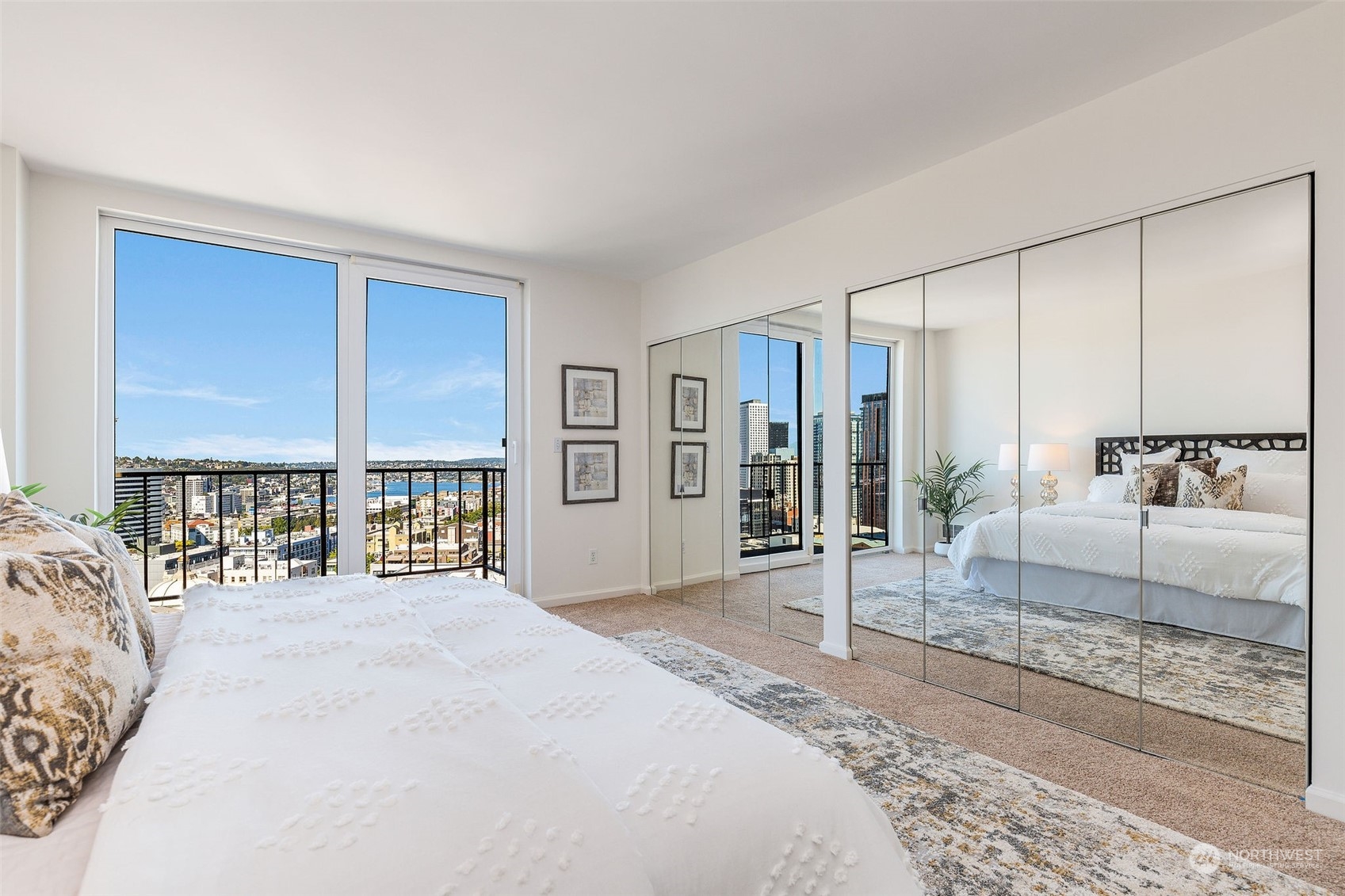 1300 University Street Unit: 11d