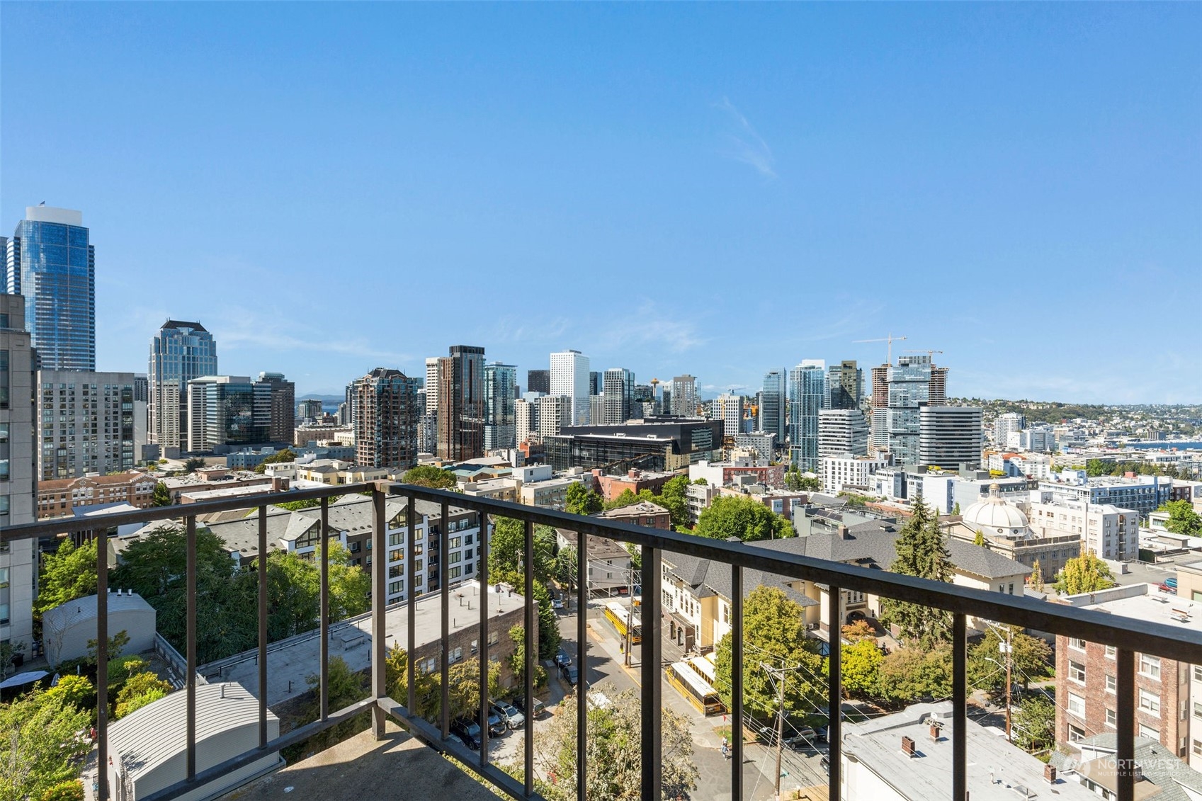 1300 University Street Unit: 11d