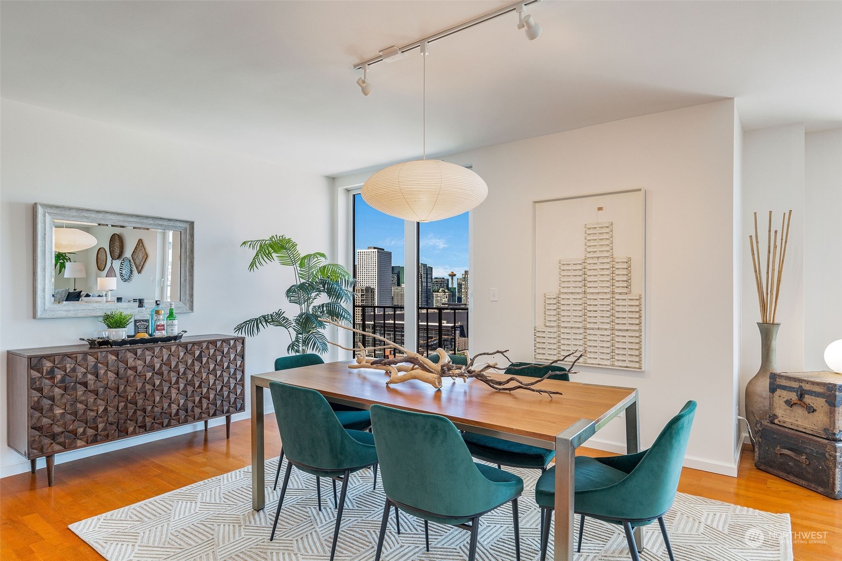 1300 University Street Unit: 11d