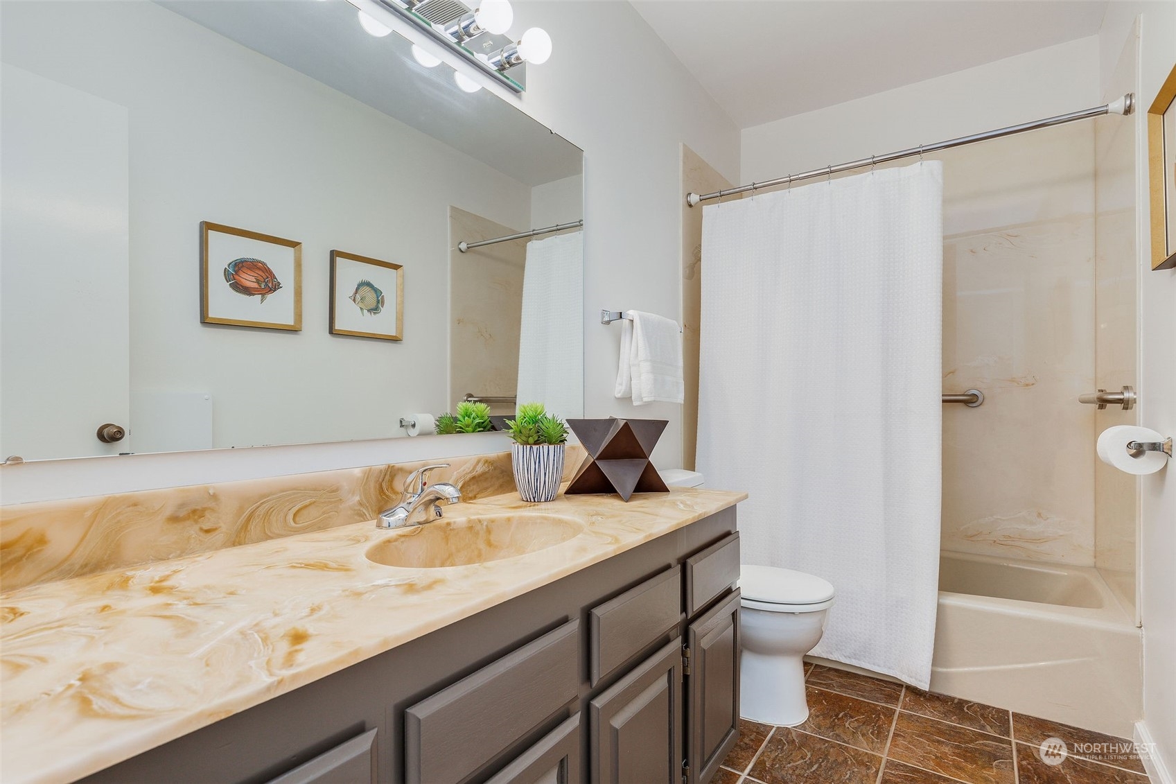 1300 University Street Unit: 11d