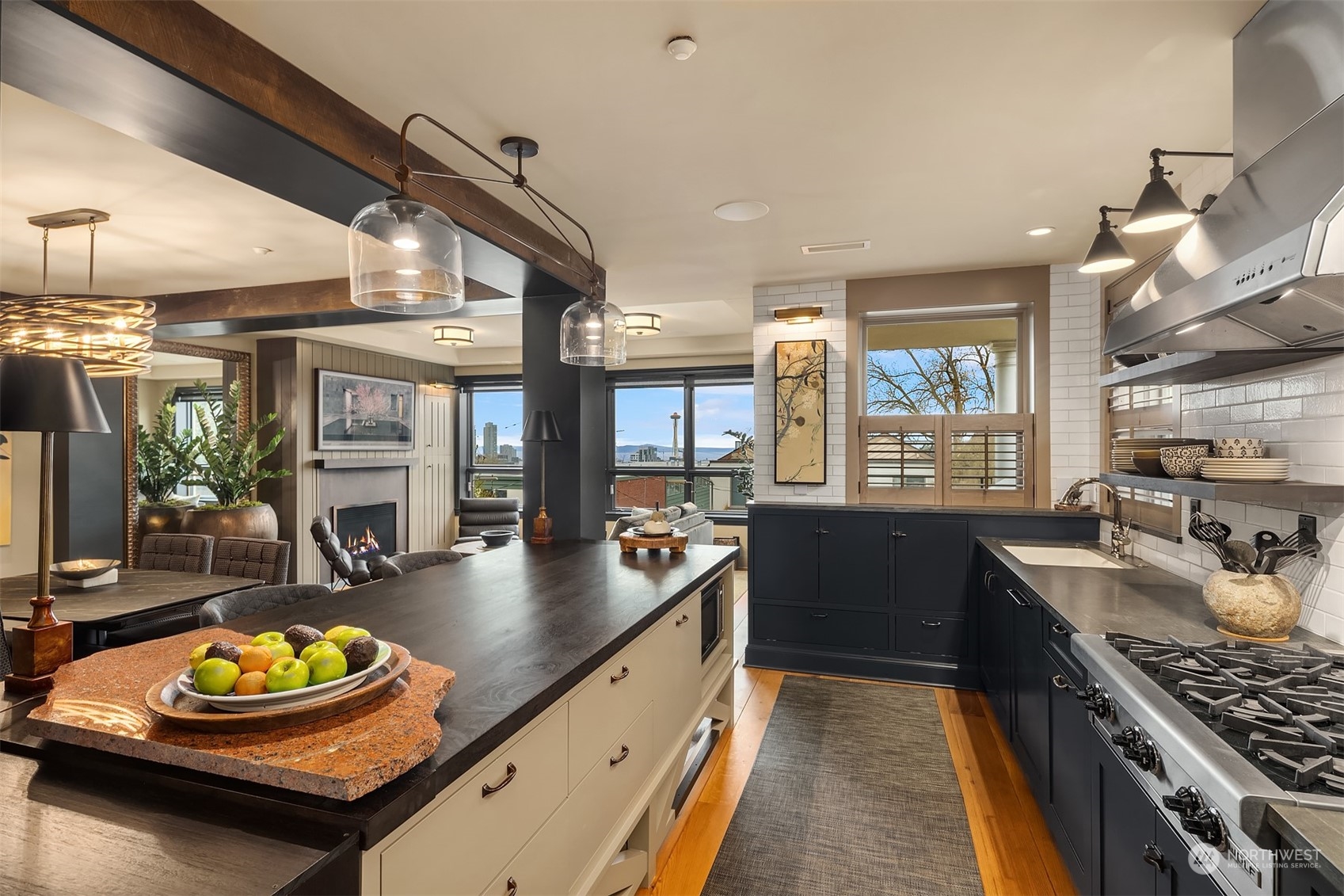 716 Boylston Avenue E Unit: 7